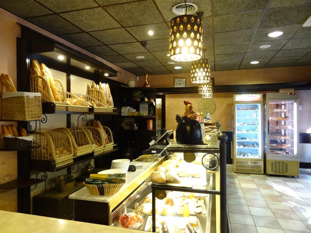 Hotel Hostal Cal Forner Andorra la Vella Esterno foto