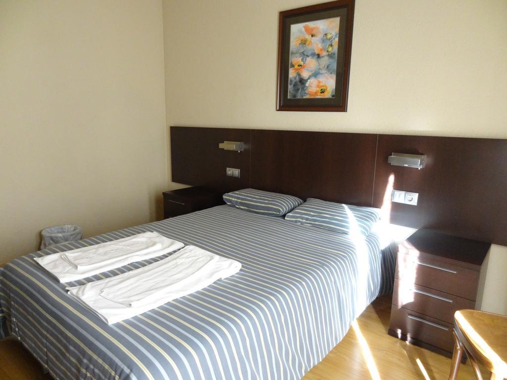 Hotel Hostal Cal Forner Andorra la Vella Esterno foto