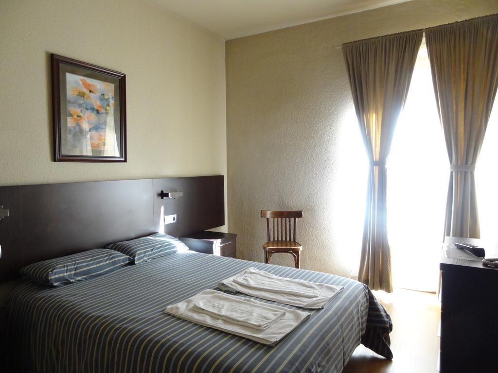 Hotel Hostal Cal Forner Andorra la Vella Esterno foto