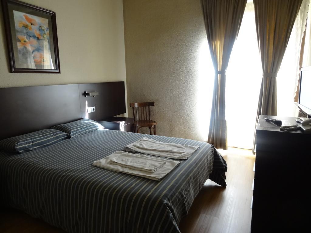 Hotel Hostal Cal Forner Andorra la Vella Esterno foto