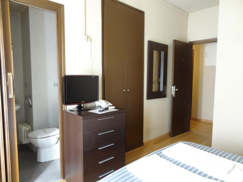 Hotel Hostal Cal Forner Andorra la Vella Esterno foto